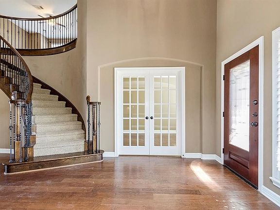 5th image of 26322 Wooded Hollow Ln