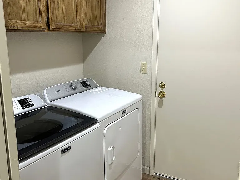 306 Autumn Gold Dr — Photo 10