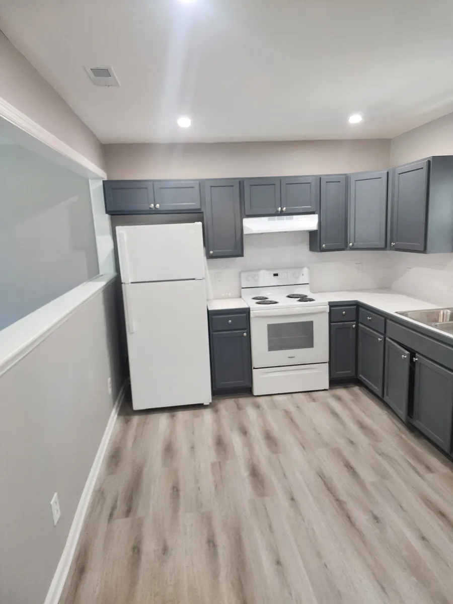 Building Photo - 3908 Shaw St #1