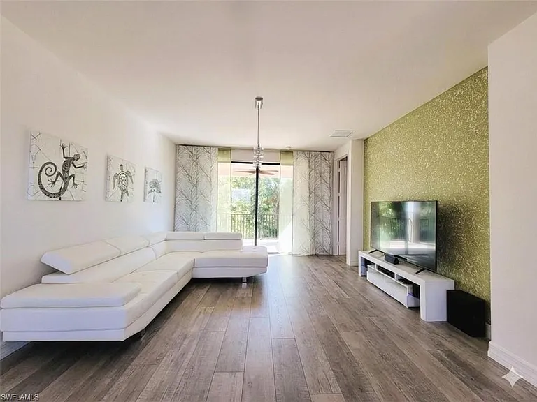 13728 Luna Dr — Photo 5