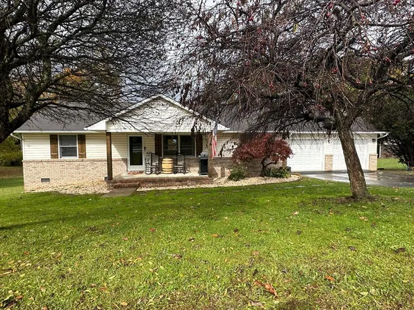48 Knottingham Village Rd, Fayetteville, WV 25840