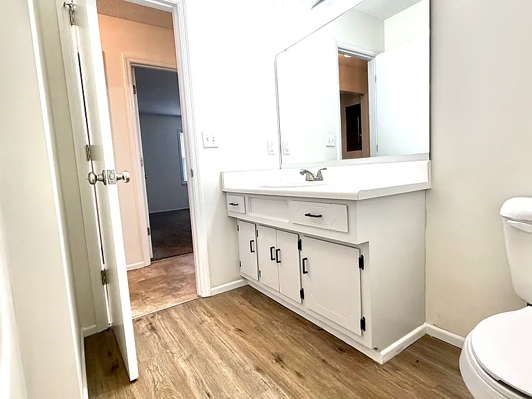 109 Craft Rd #111 — Photo 11