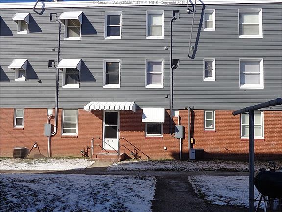 2nd image of 16 Kenna Dr #403