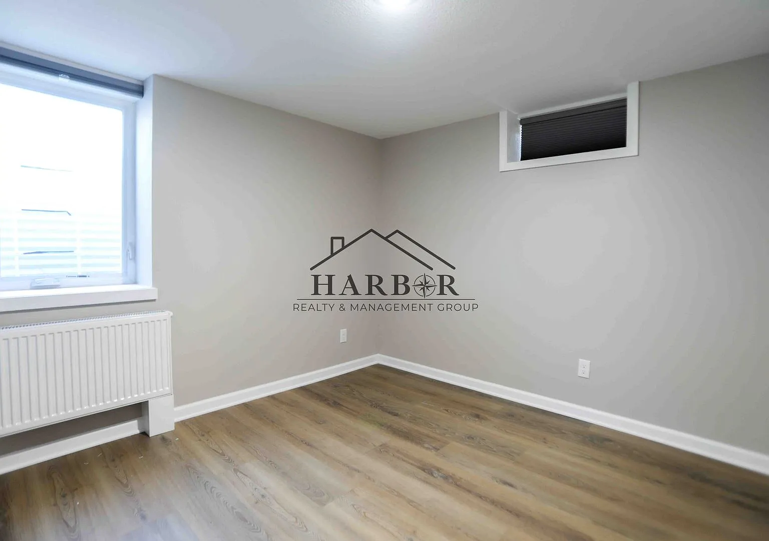 319 14th St SW-Move in Special! 1/2 off your first month of rent!! — Photo 3