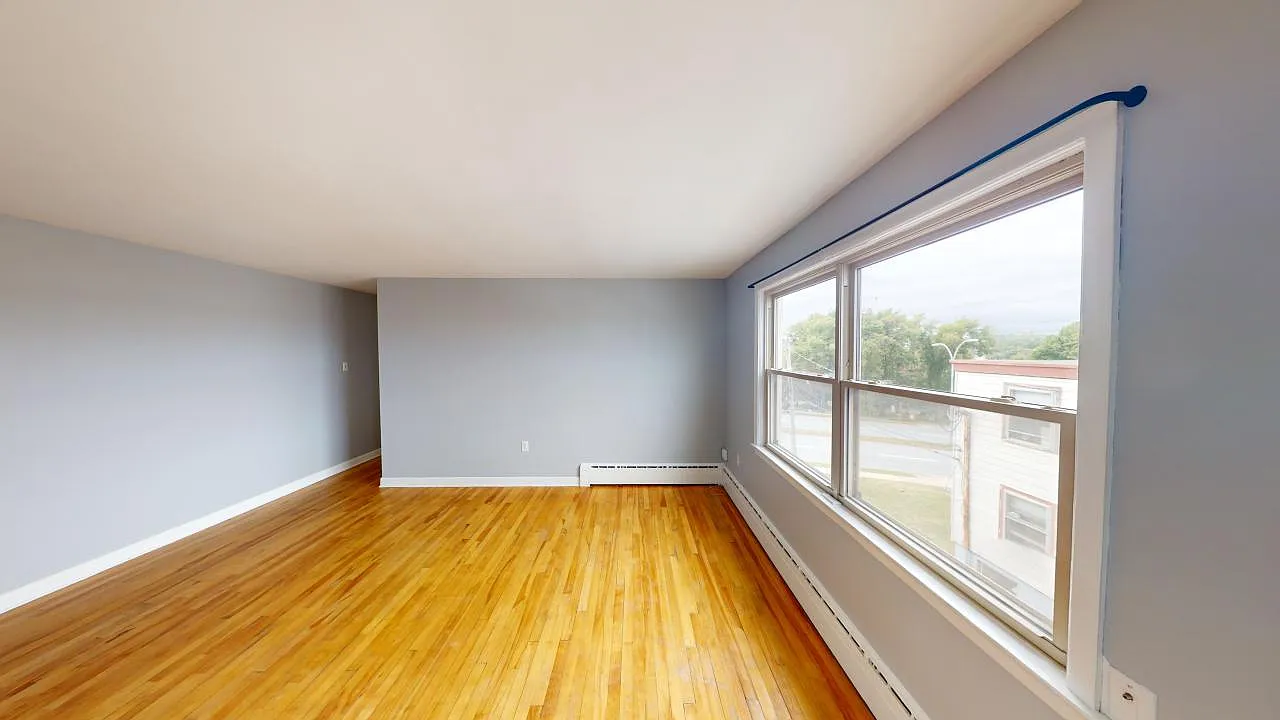 3699 Windsor Street — Photo 3