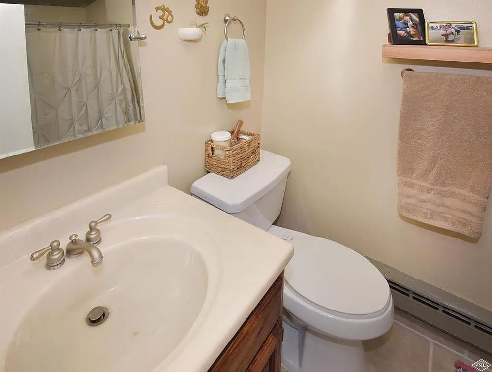 2 bed, 768 sqft, $3,150 — Photo 2