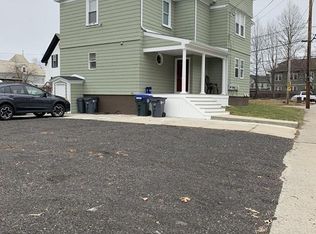 210 Camp St #3, Providence, RI 02906