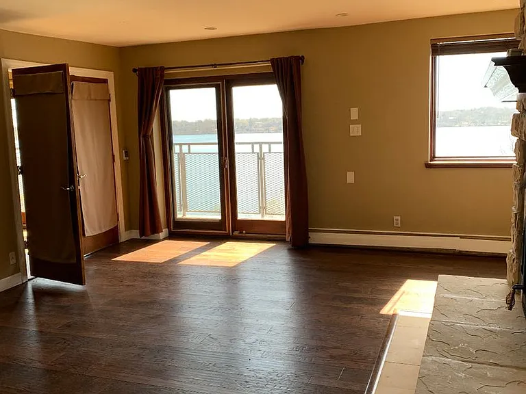 4430 W Lake Harriet Pkwy #402 — Photo 18