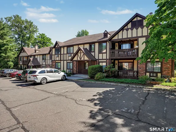 31 Teresa Place #31, Bridgeport, CT 06606