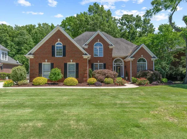 101 Huddersfield Dr, Simpsonville, SC 29681