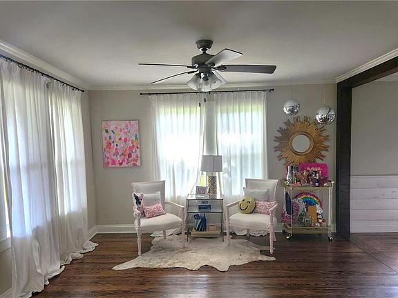 4th image of 716 Saint Maurice Ln