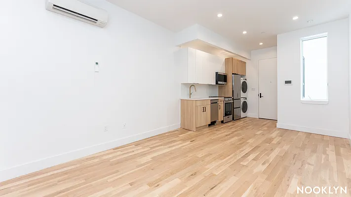 Rented by Nooklyn NYC LLC | media 12