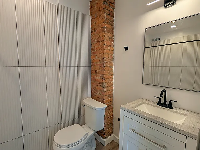 1206 Monterey St — Photo 14