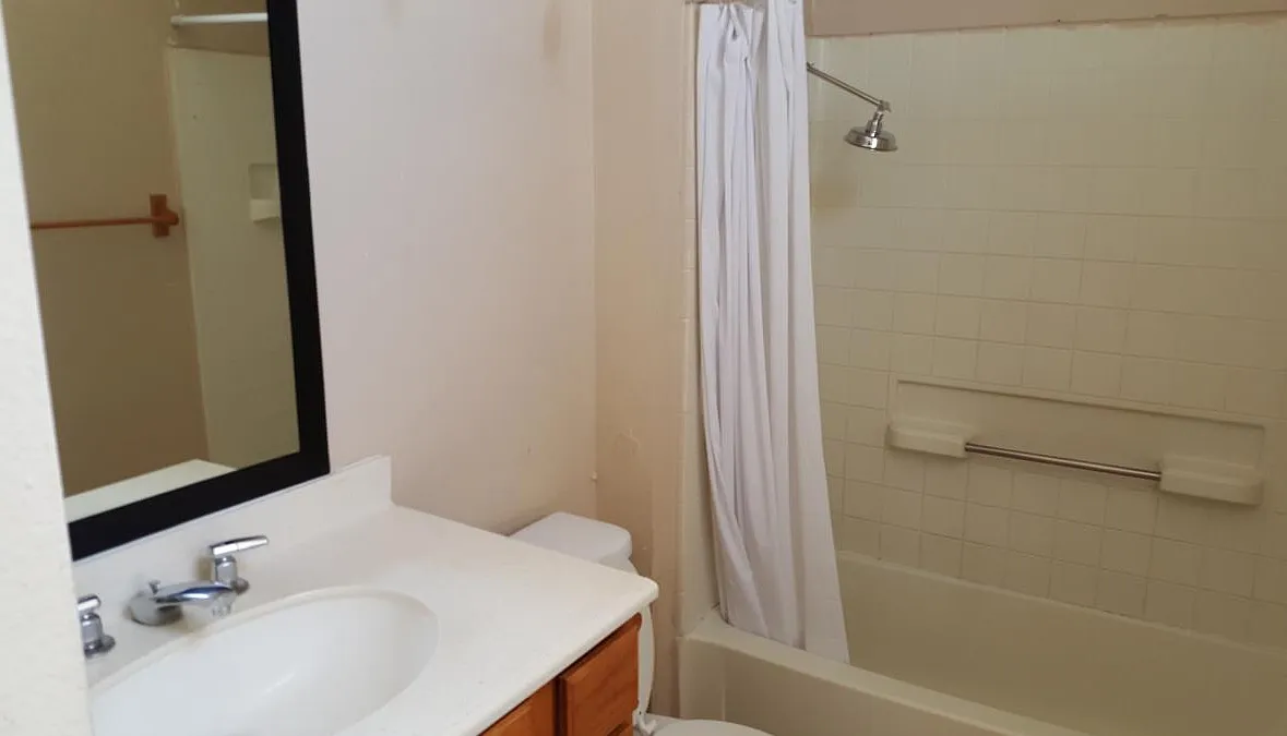 26181 Le Mans Dr — Photo 2