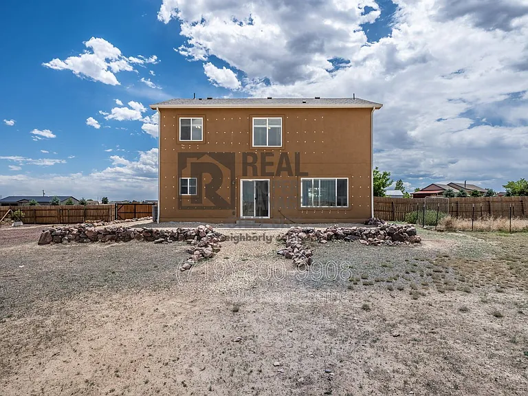 947 E Kirkwood Dr — Photo 44