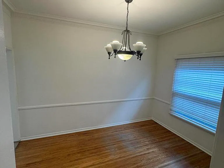 368 S Crescent Dr — Photo 6