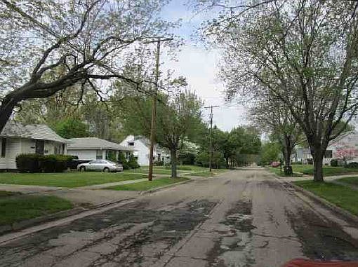 2nd image of 762 Caddo Ave