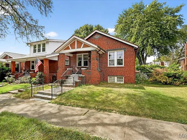 6925 Salzburger Ave, Saint Louis, MO 63116