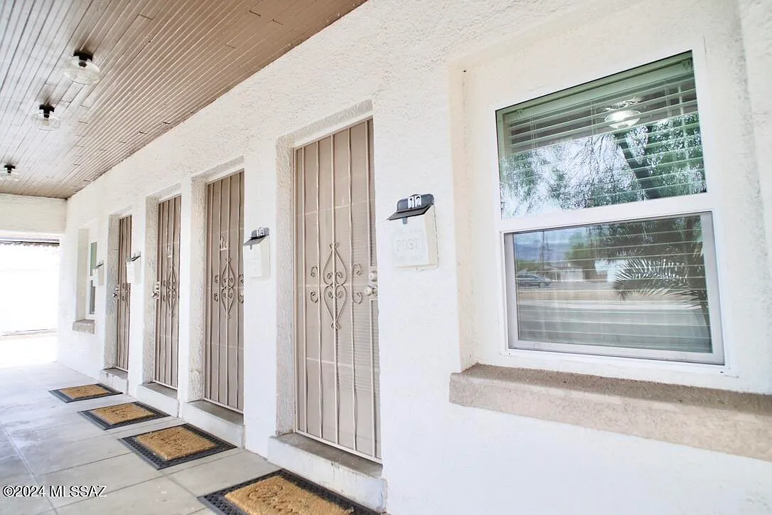 1 bed, 1.0 bath, 628 sqft, $1,300 — Photo 4
