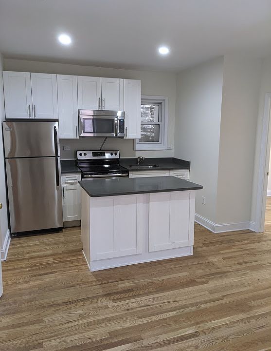 1st image of 345 W 16th St APT 9