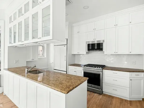 1356 Madison Avenue image 9 of 18