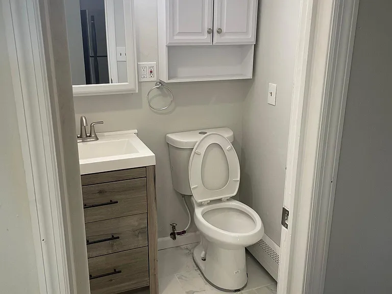 30 Hawthorne Rd #1 — Photo 8