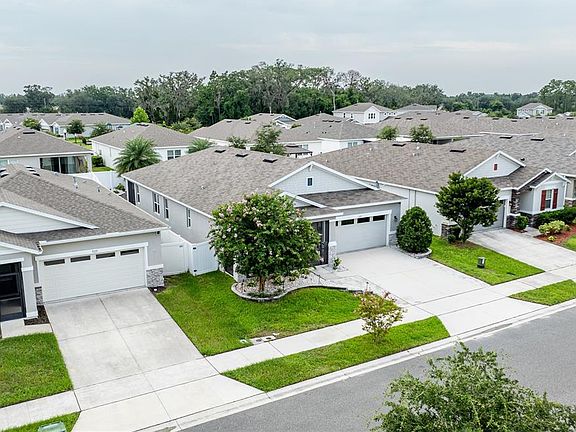 3rd image of 5229 MEADOW SONG DRIVE