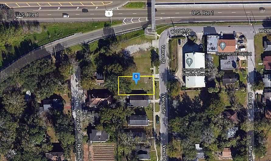 1st image of 2828 Venus St