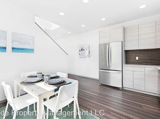 5940 36th Ave S #G, Seattle, WA 98118