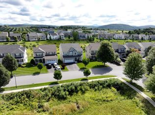 252 Braeburn St, S Burlington, VT 05403