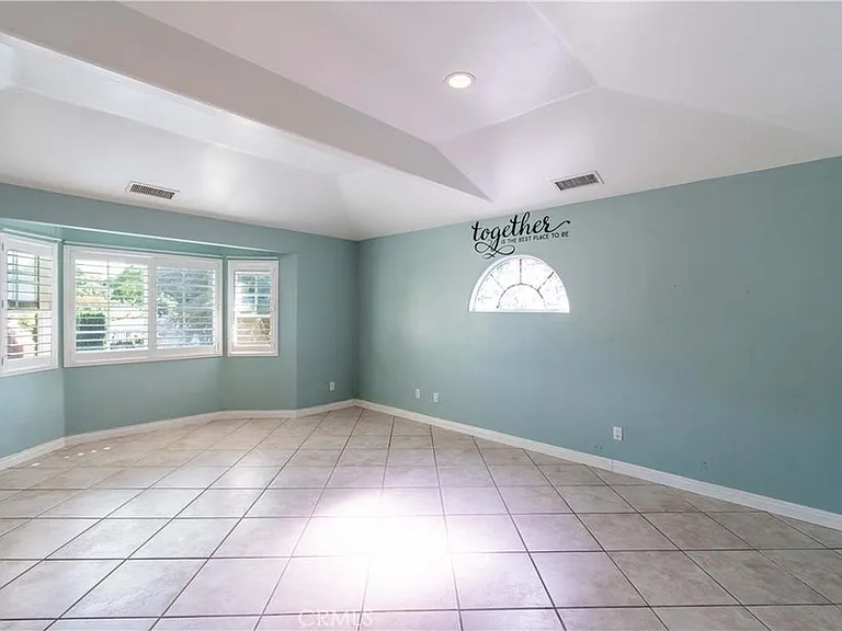 12121 Nashville Ave — Photo 39