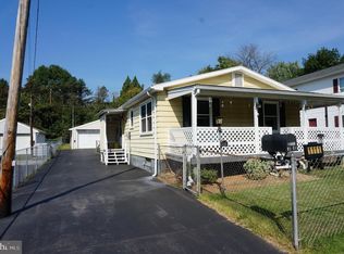 1111 Kuhn Ave, Hagerstown, MD 21740