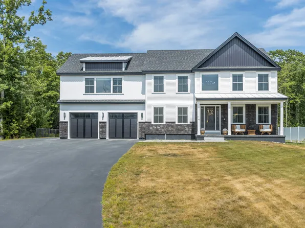 14 Samuel Marshall Drive, Saco, ME 04072