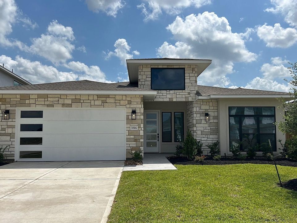 1st image of 1816 Drover Ln