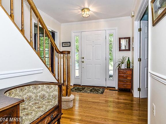 3rd image of 11827 Troika Ct