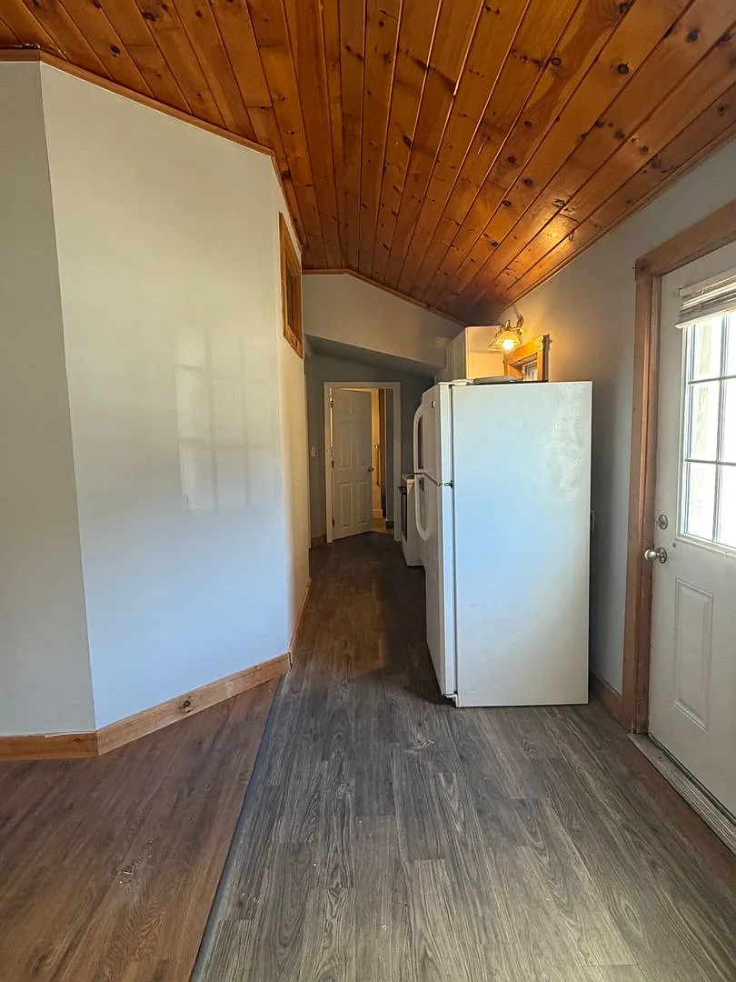 15-27 Mechanic Street — Photo 2