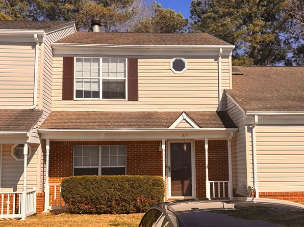 511 Wrought Iron Bnd, Yorktown, VA 23693