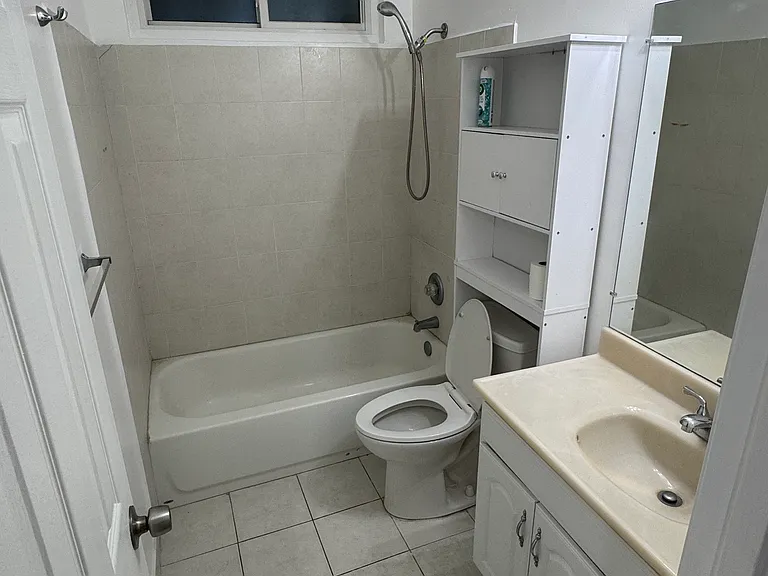 1036 Winchester Ave #3 — Photo 14