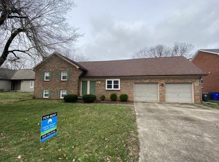 457-459 Woodview Dr, Lexington, KY 40515