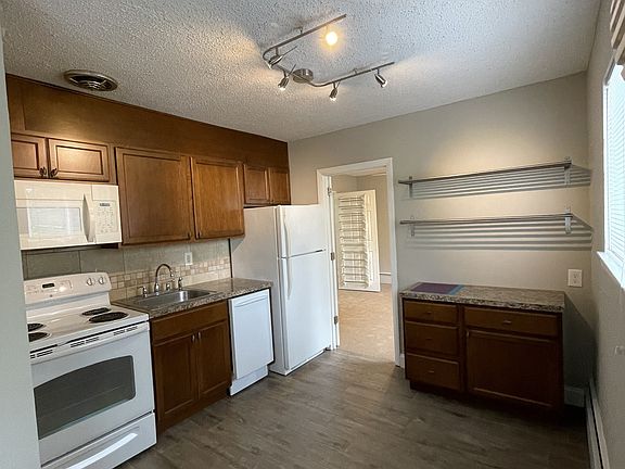 Kitchen [Actual unit may vary]