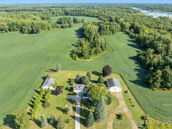 11133 Three Mile Rd NE, Lowell, MI 49331