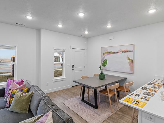 5th image of 3000 S 265 W #740