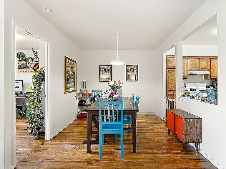 25-47 44th St #2 — Photo 3