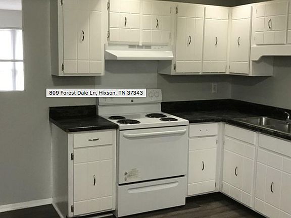3rd image of 809 Forest Dale Ln #A