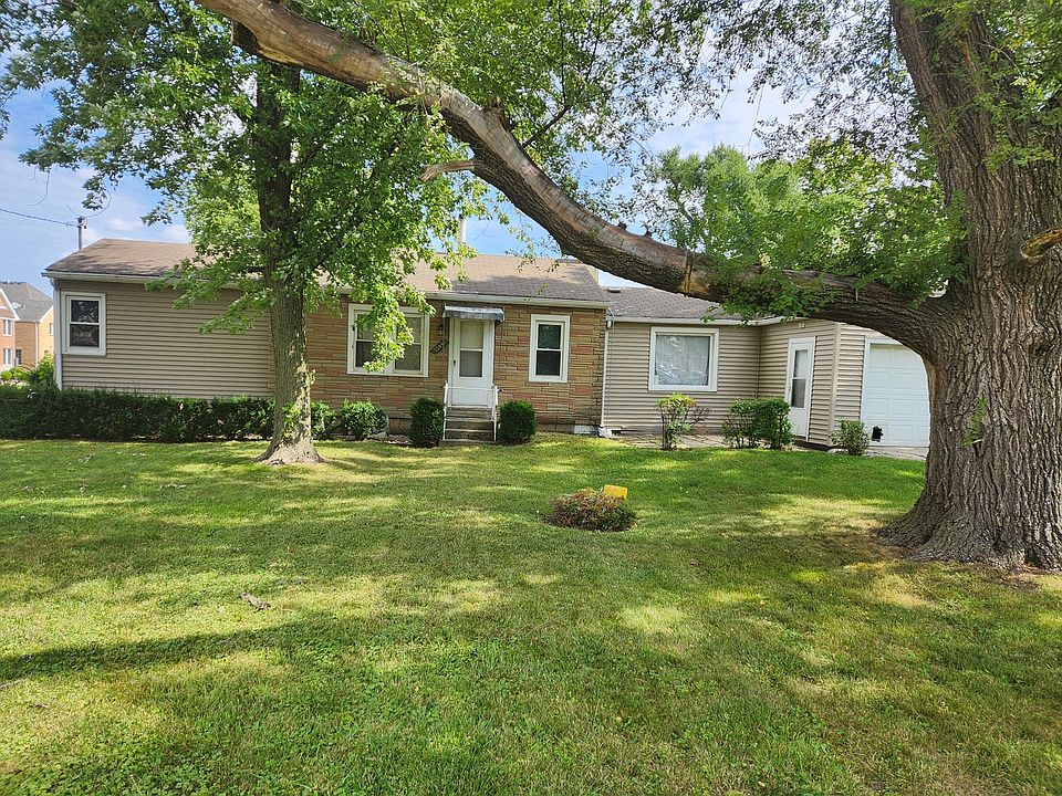 2nd image of 2209 Elmira Ave