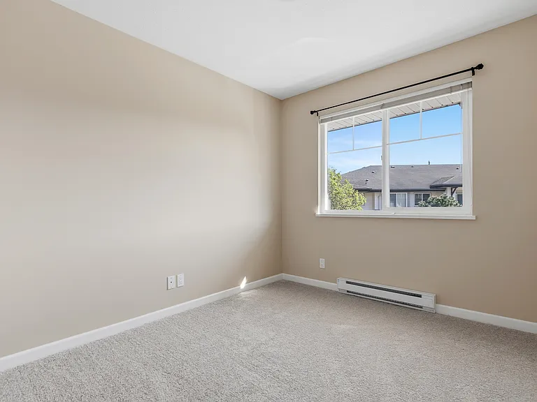 7556 Topaz Dr — Photo 15