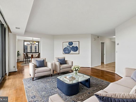 4th image of 5505 Seminary Rd APT 2015N