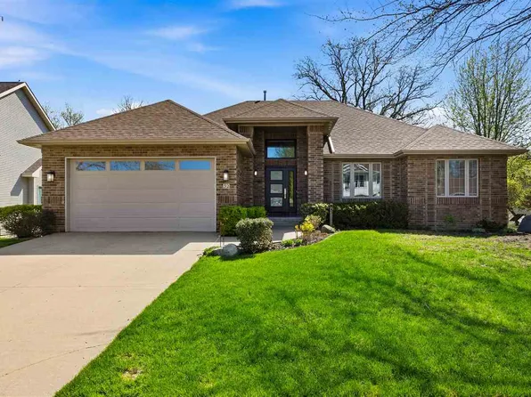 32 Donegal Pl, Iowa City, IA 52246
