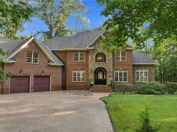15233 Mokete Trl, Smithfield, VA 23430