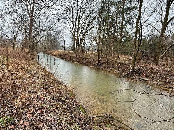 2nd image of 8975 Morgantown Rd